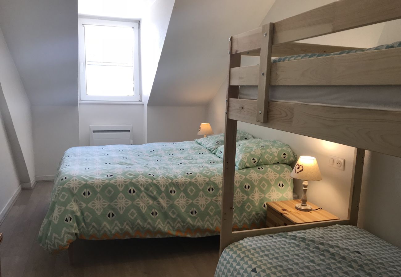 Apartment in Cauterets - Au pied du télécabine, T3 50m2 pour 8 personnes. 