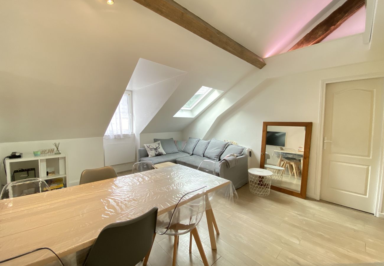 Apartment in Cauterets - Au pied du télécabine, T3 50m2 pour 8 personnes. 