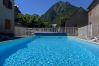 Apartment in Cauterets - T2 bis 40M2 5P. Vue. Balcon. Parking. Piscine été. 