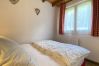 Chalet in Cauterets - Le 102. Chalet 3 chambres. Terrasse. Parking. wifi 