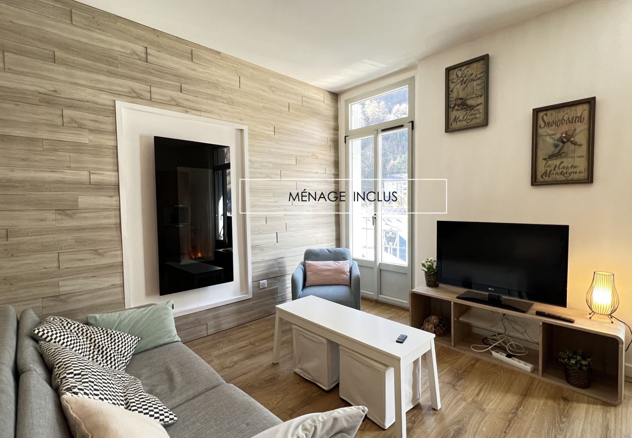 Apartment in Cauterets - Haut du village, T2 + alcôve 5p. 