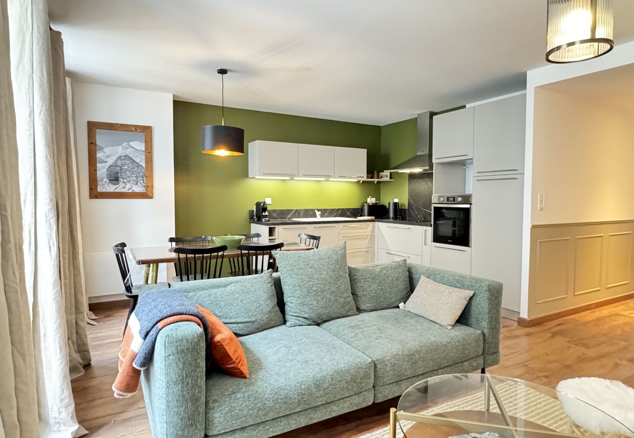 Apartment in Cauterets - Plein centre. Bel apt 4pièces de 80m2 pour 6 pers.