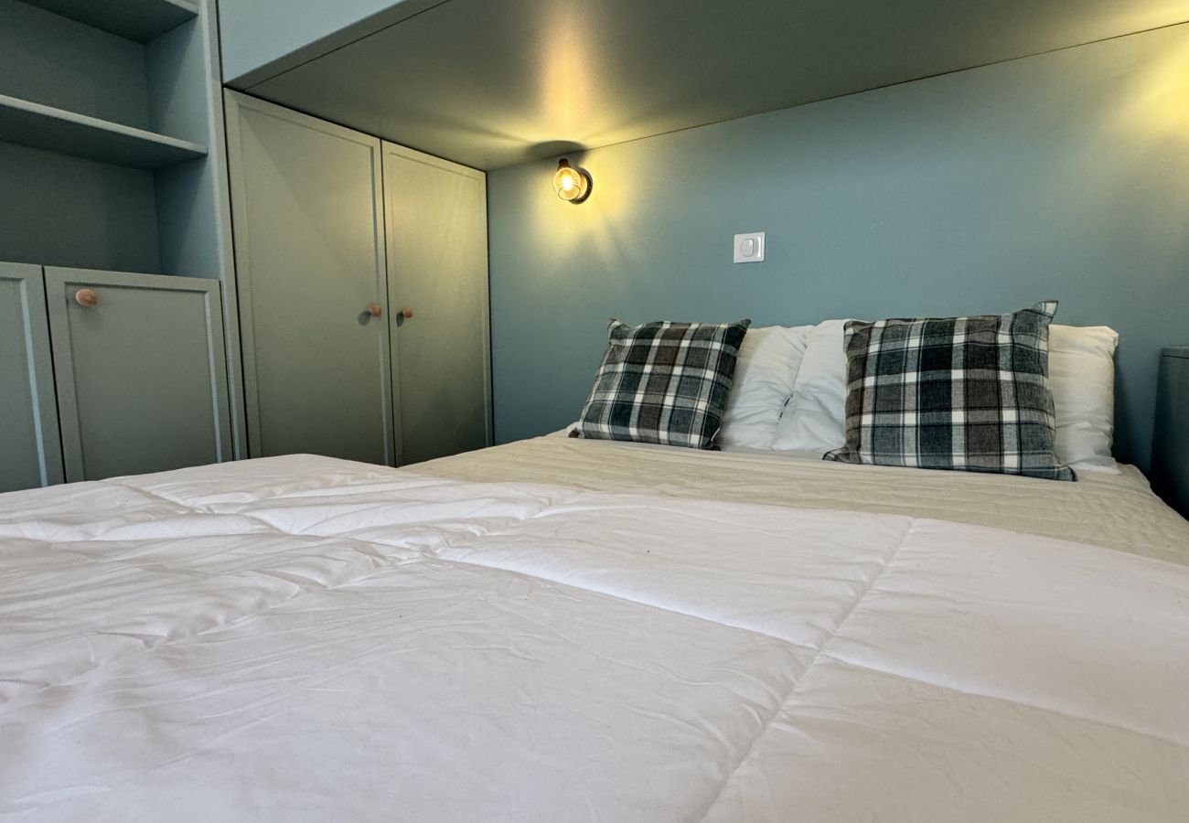 Apartment in Cauterets - Plein centre. Bel apt 4pièces de 80m2 pour 6 pers.