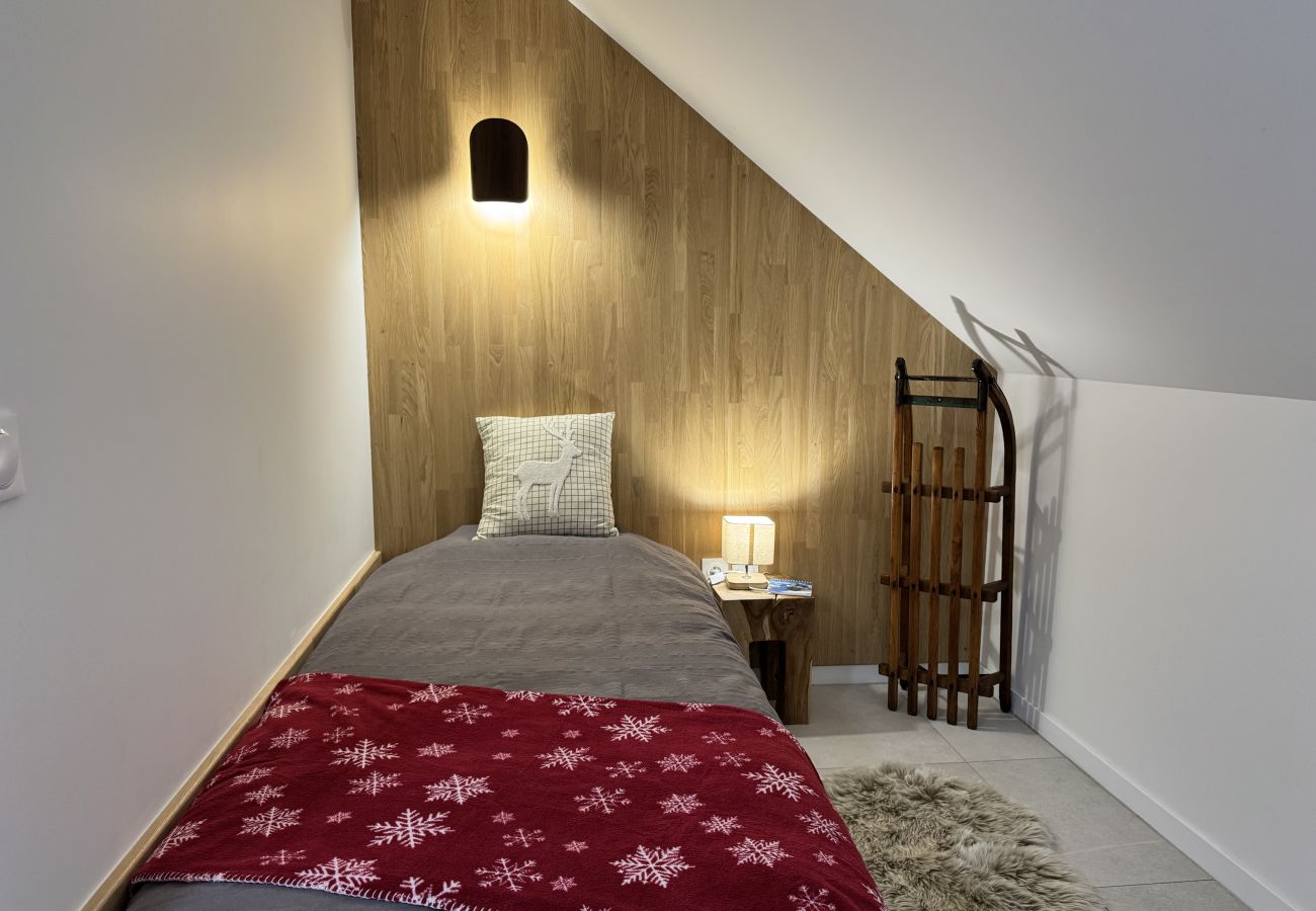 Apartment in Cauterets - Bel apt 85m2 8P. Parking. Balcon
