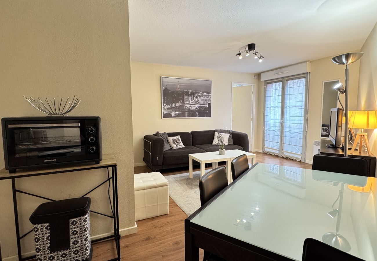 Apartment in Cauterets - Au pied de la télécabine, T2 alcôve pour 5P