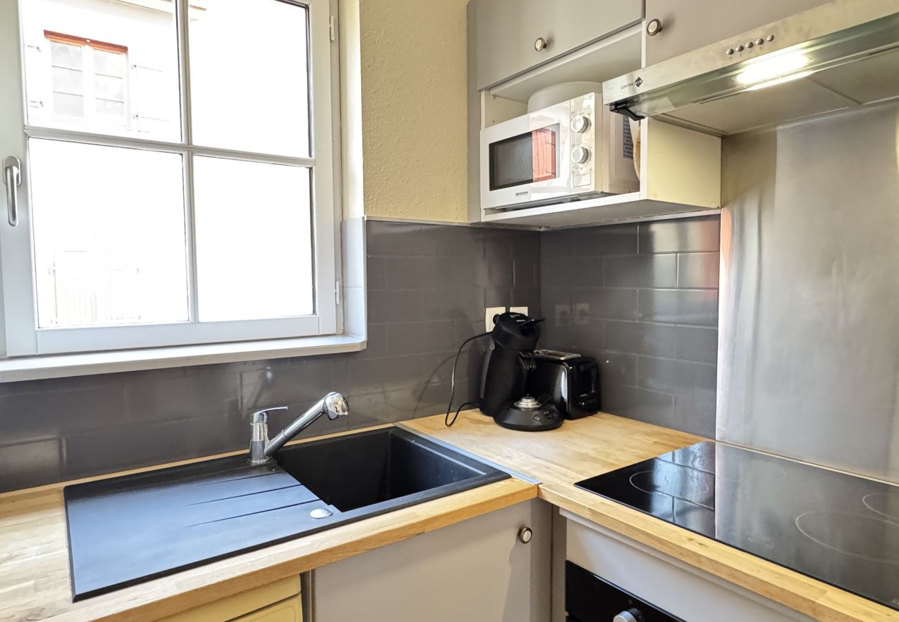 Apartment in Cauterets - AGREABLE DUPLEX POUR 5P DANS RESIDENCE AVEC PISCINE