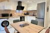 Apartment in Cauterets - Joli T2/ 4p neuf centre de Cauterets avec Parking.