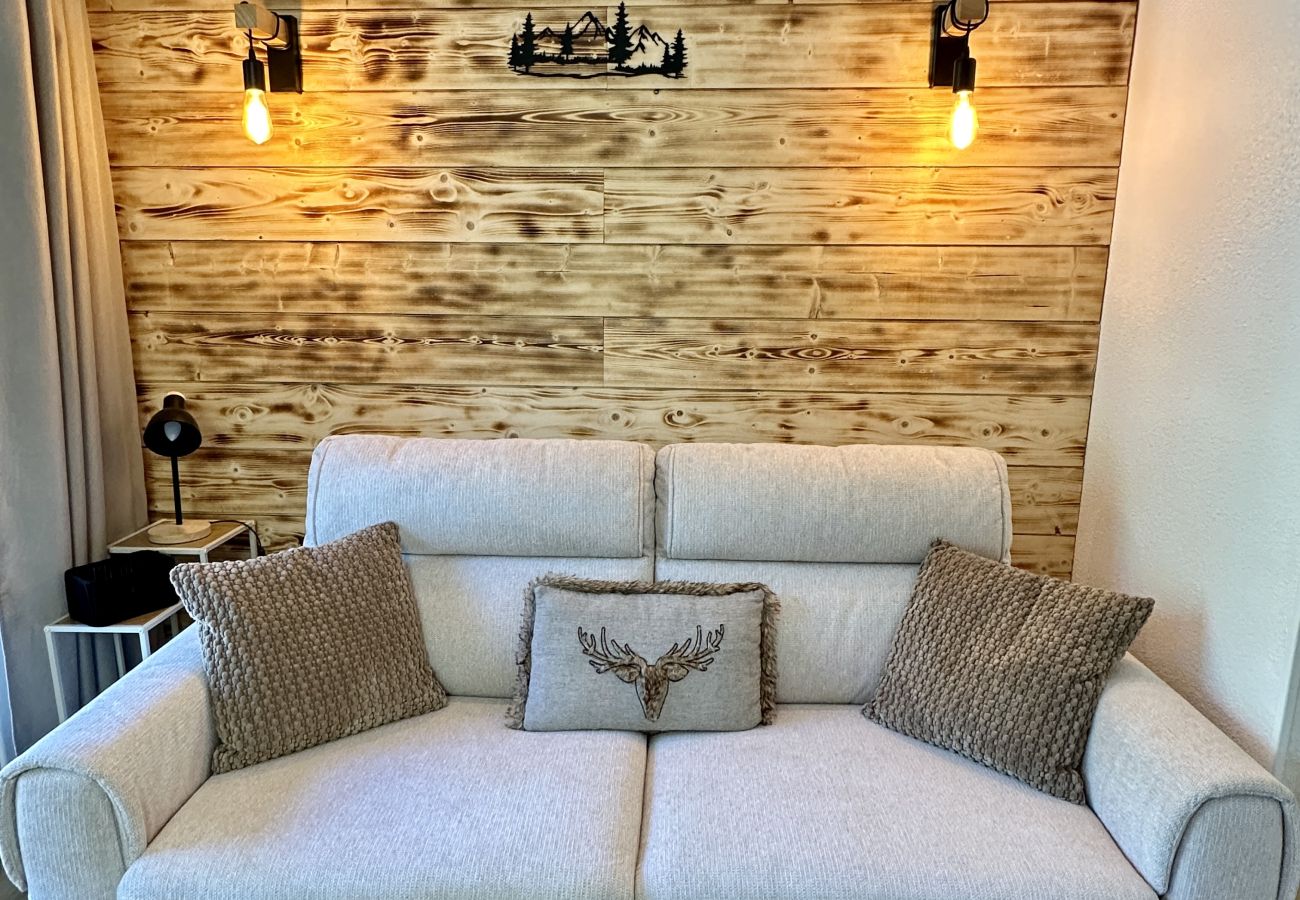 Studio in Cauterets - Studio-cabine 4 pers. Balcon. vue. Parking