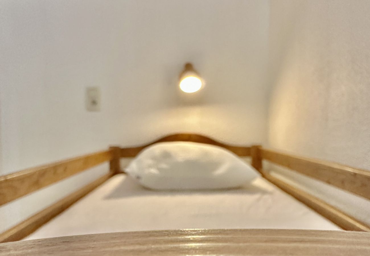 Apartment in Cauterets - T3 POUR 4P. PISCINE COMMUNE - JARDIN/TERRASSE - PARKING