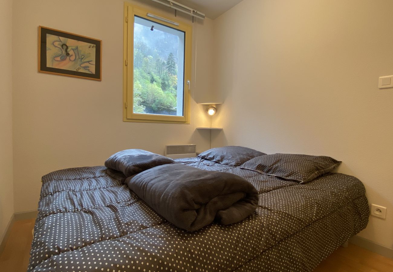 Apartamento en Cauterets - T2 alcove confortable pour 4 à 5p. Balcon. Parking 