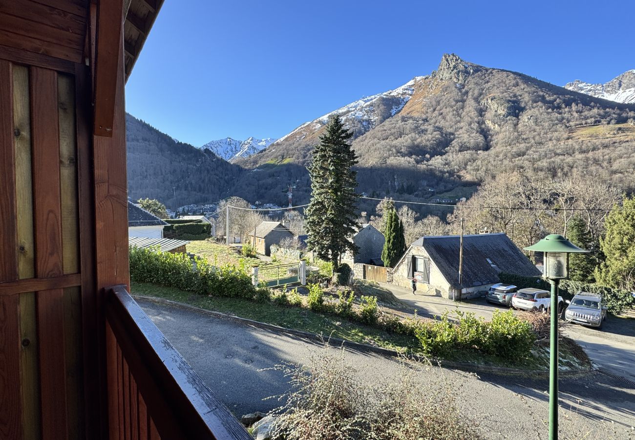 Apartamento en Cauterets - Joli duplex 5P. Parking & balcon