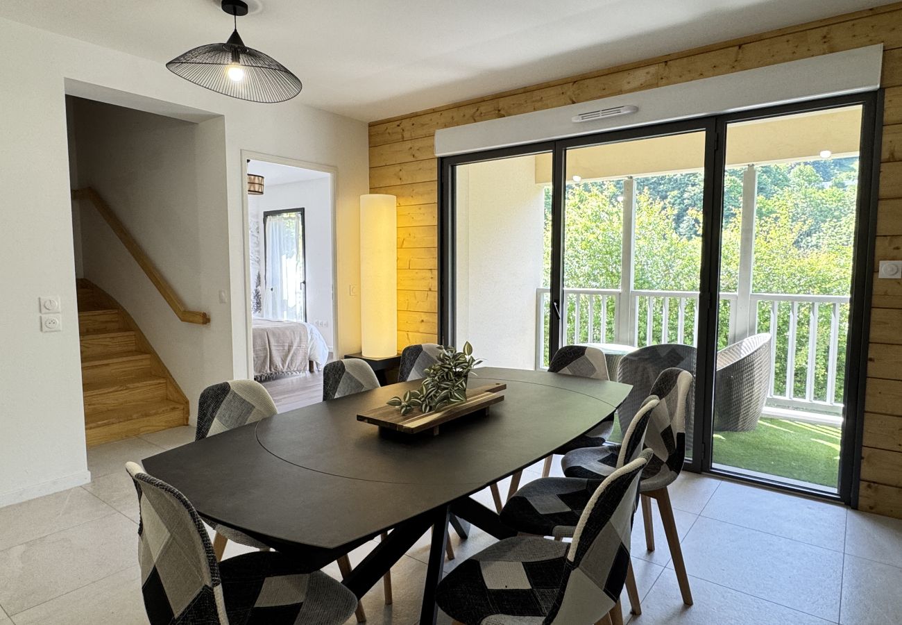 Apartamento en Cauterets - Bel apt 85m2 8P. Parking. Balcon