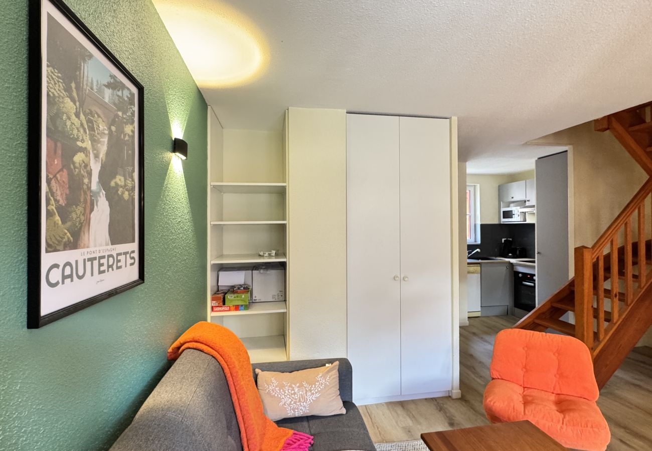 Apartamento en Cauterets - AGREABLE DUPLEX POUR 5P DANS RESIDENCE AVEC PISCINE