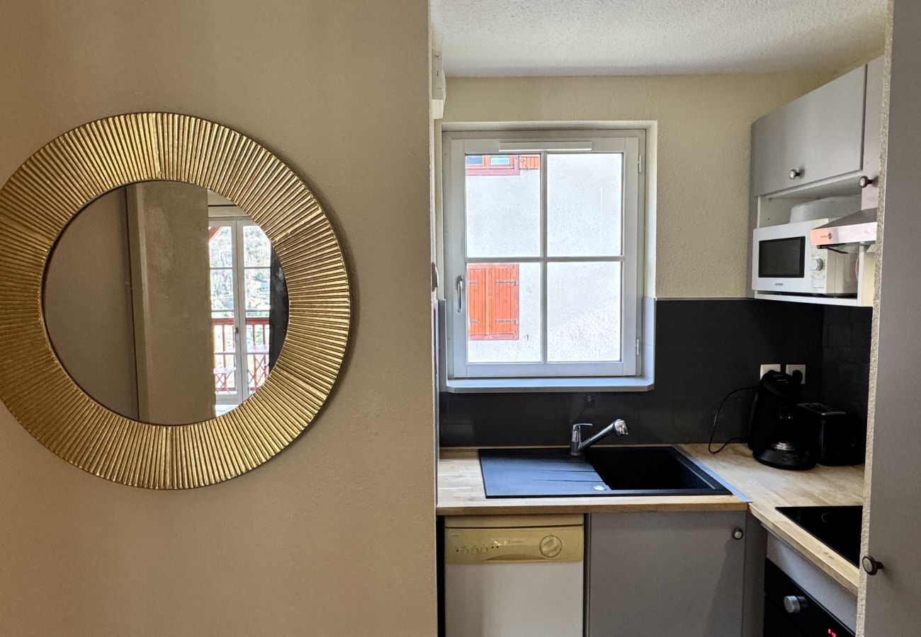 Apartamento en Cauterets - AGREABLE DUPLEX POUR 5P DANS RESIDENCE AVEC PISCINE