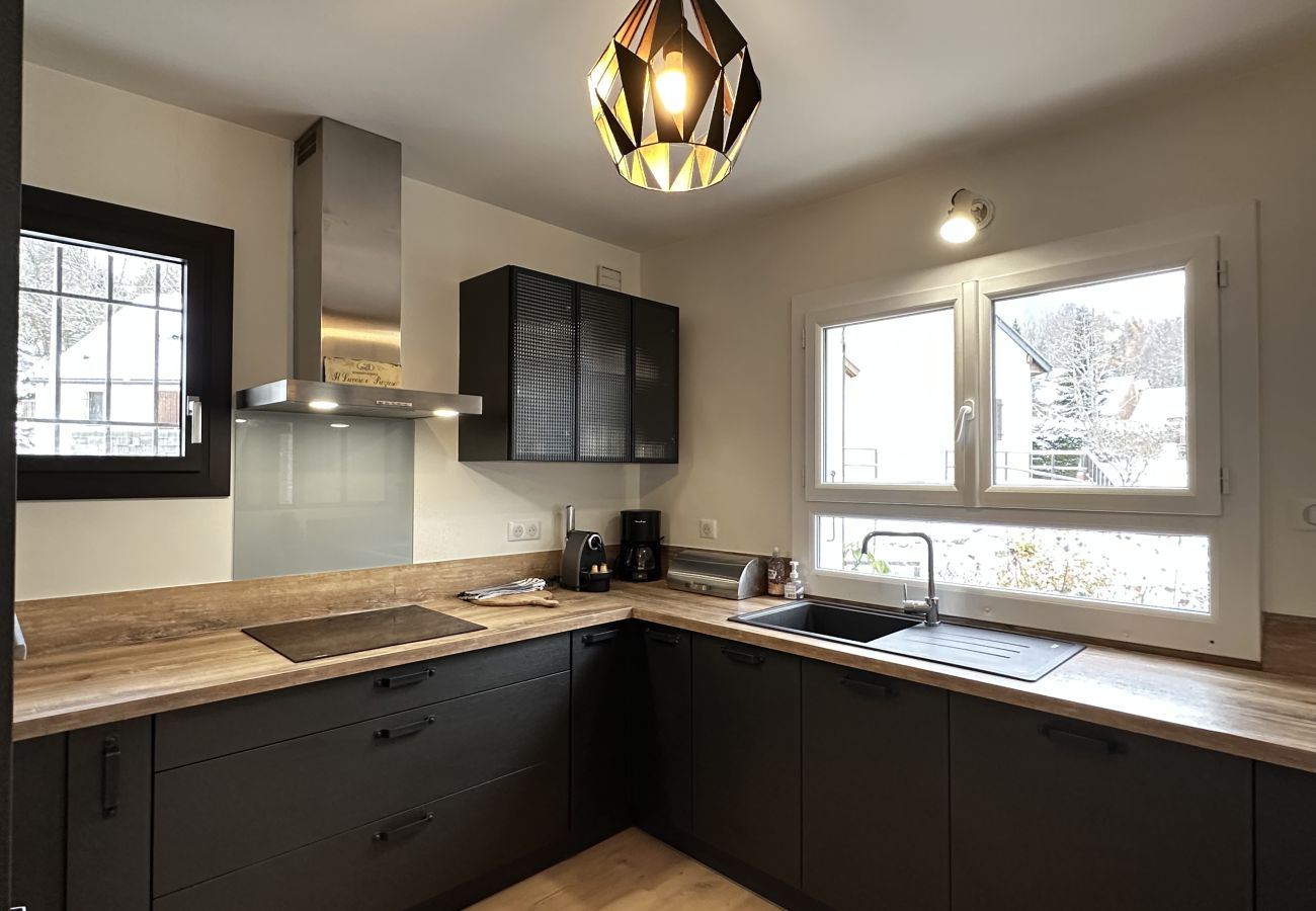 Casa en Cauterets - MAISON AVEC  JARDIN - 3 CHAMBRES - 8 PERSONNES