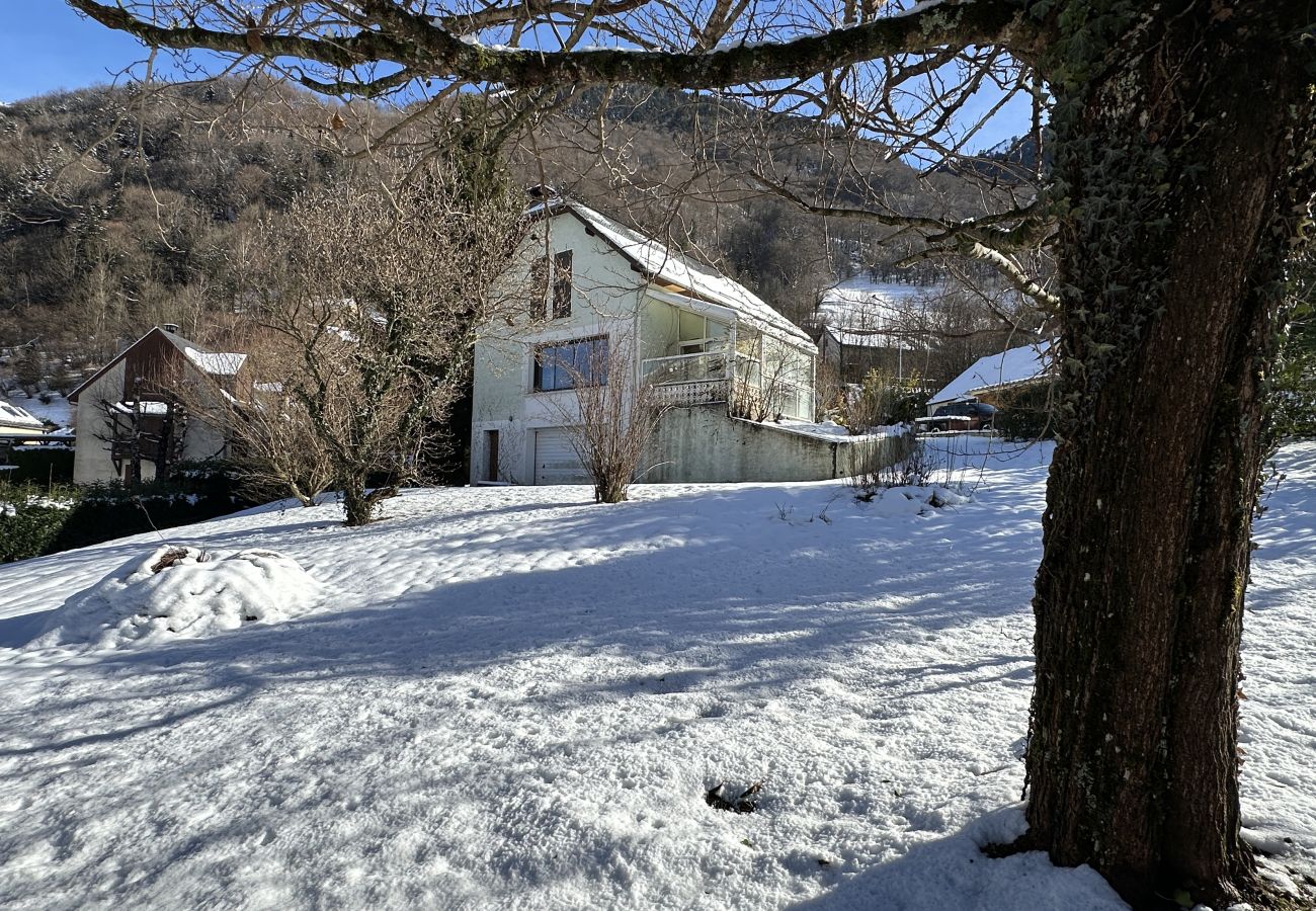 Casa en Cauterets - MAISON AVEC  JARDIN - 3 CHAMBRES - 8 PERSONNES
