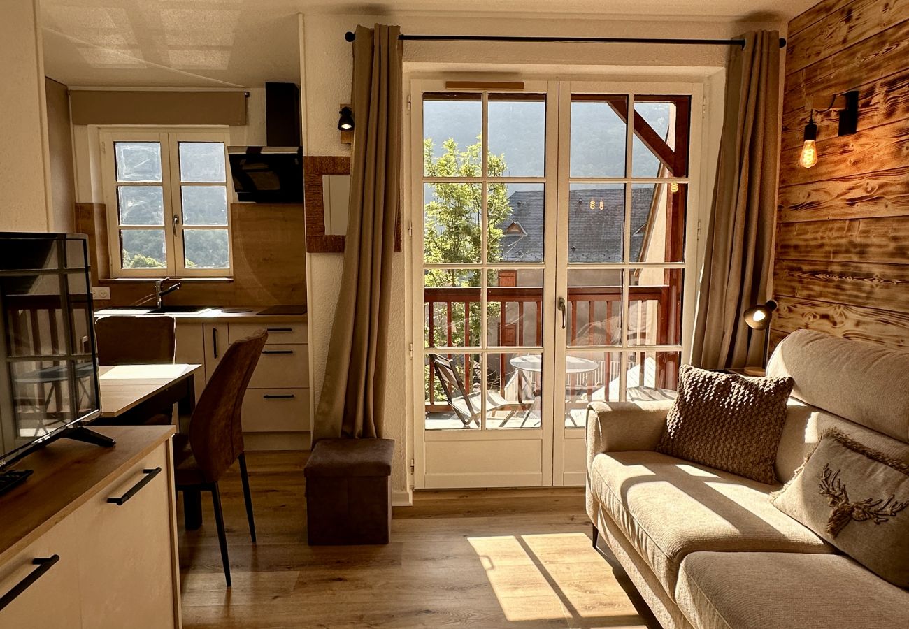 Estudio en Cauterets - Studio-cabine 4 pers. Balcon. vue. Parking