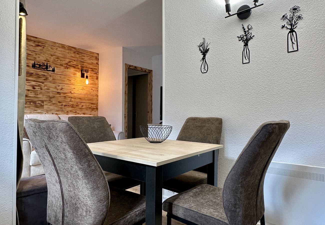 Estudio en Cauterets - Studio-cabine 4 pers. Balcon. vue. Parking