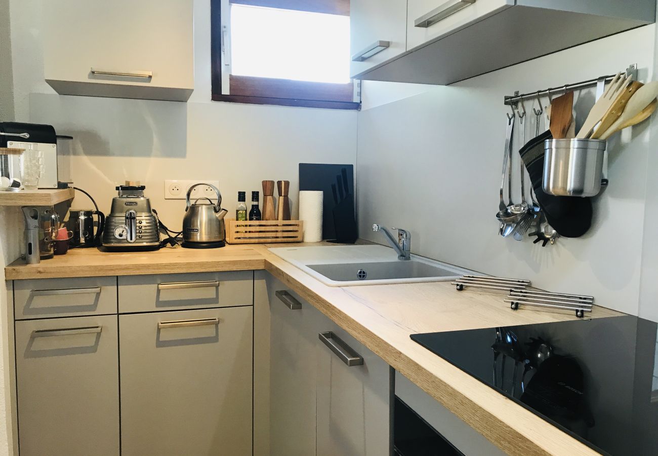 Appartement à Cauterets - Grand T3 en duplex pour 6P.  parking couvert. WIFI 