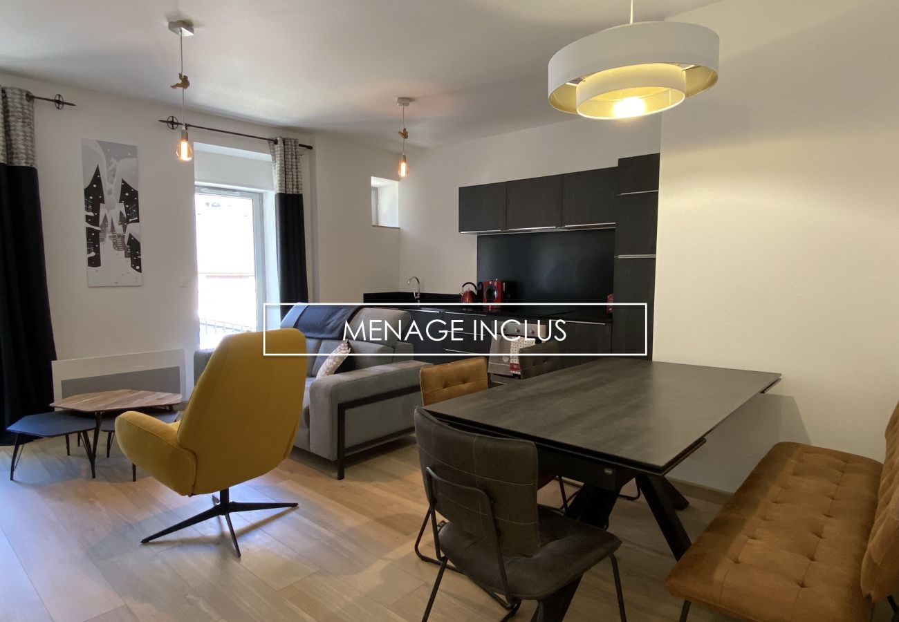 Appartement à Cauterets - Plein centre, T3 5P totalement rénové 55m2. WIFI 