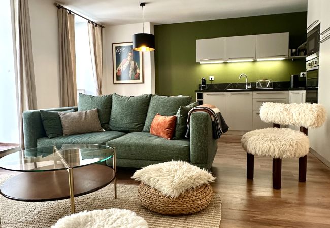 Appartement à Cauterets - Plein centre. Bel apt 4pièces de 80m2 pour 6 pers.