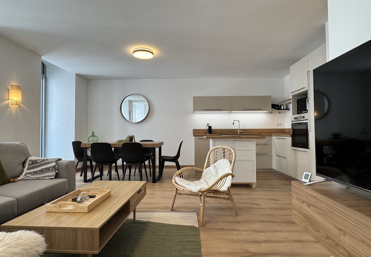 Appartement à Cauterets - Plein centre. Bel apt 3pièces de 70m2 pour 6 pers.
