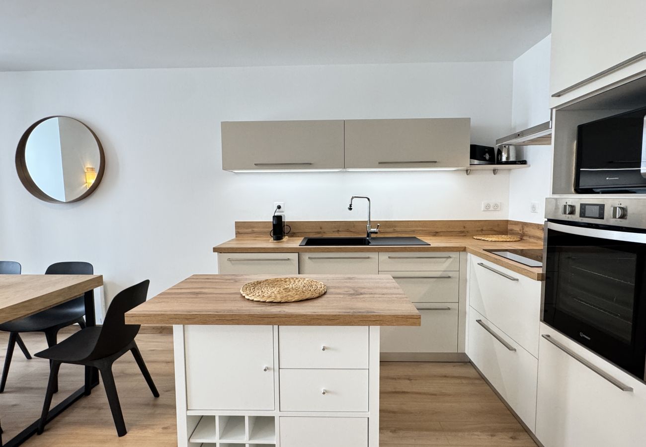 Appartement à Cauterets - Plein centre. Bel apt 3pièces de 70m2 pour 6 pers.