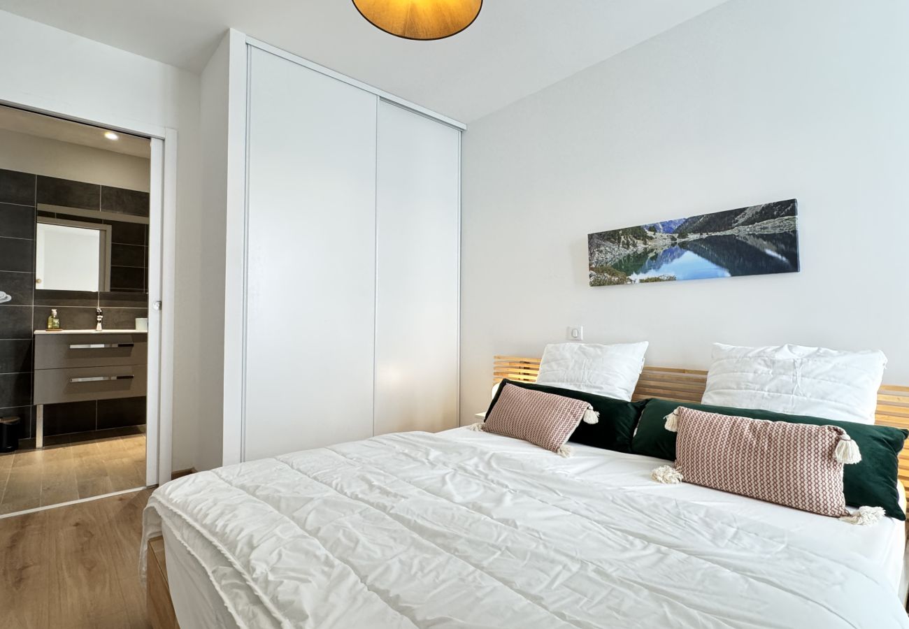Appartement à Cauterets - Plein centre. Bel apt 3pièces de 70m2 pour 6 pers.