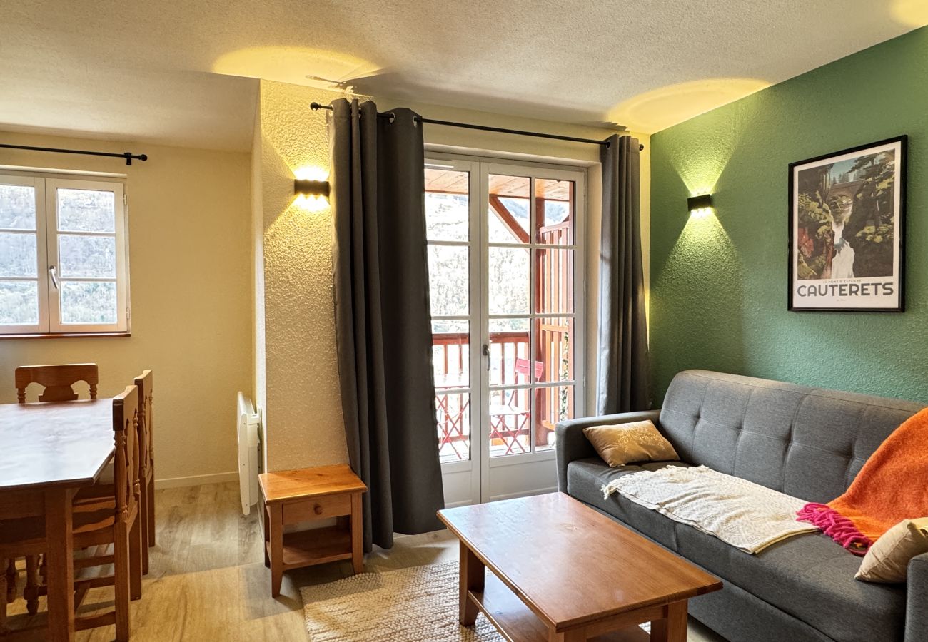 Appartement à Cauterets - Duplex 5P- Balcon avec vue - Parking - piscine été