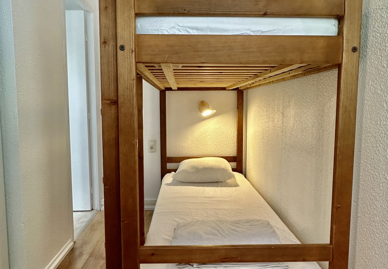Appartement à Cauterets - T3 POUR 4P. PISCINE COMMUNE - JARDIN/TERRASSE - PARKING