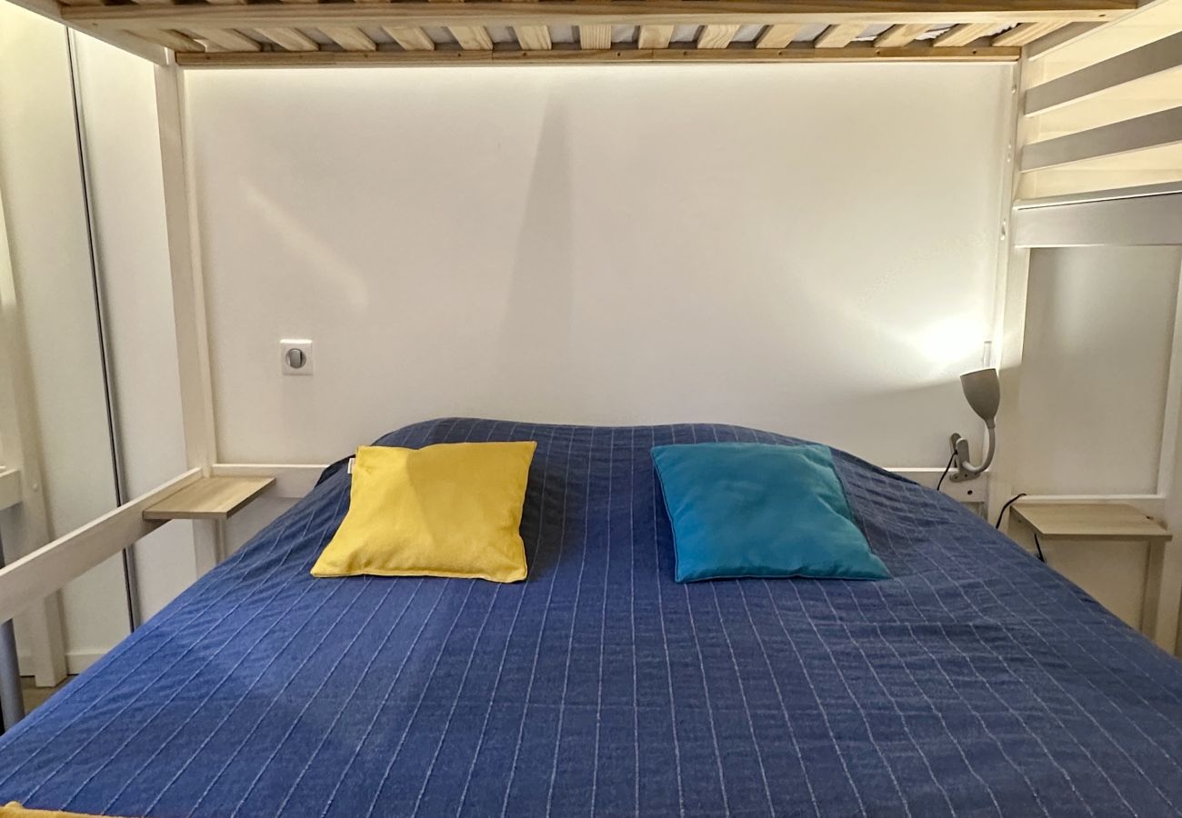 Appartement à Cauterets - Au pied du télécabine, Joli T3 48m2 avec terrasse. 